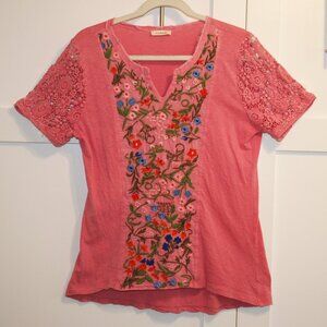 Sundance Pink Floral Embroidered Crochet Sleeve Tee Raw Edges Size Medium